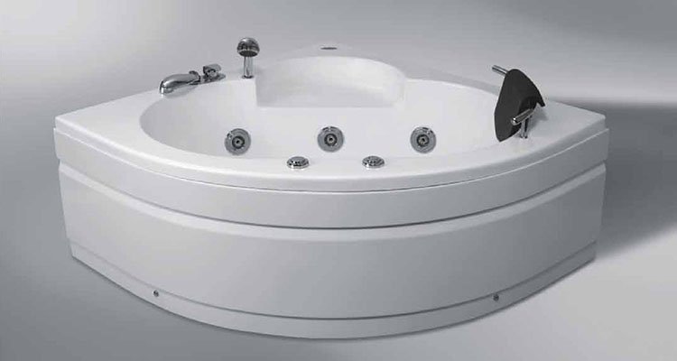 Escona Bath Tub
