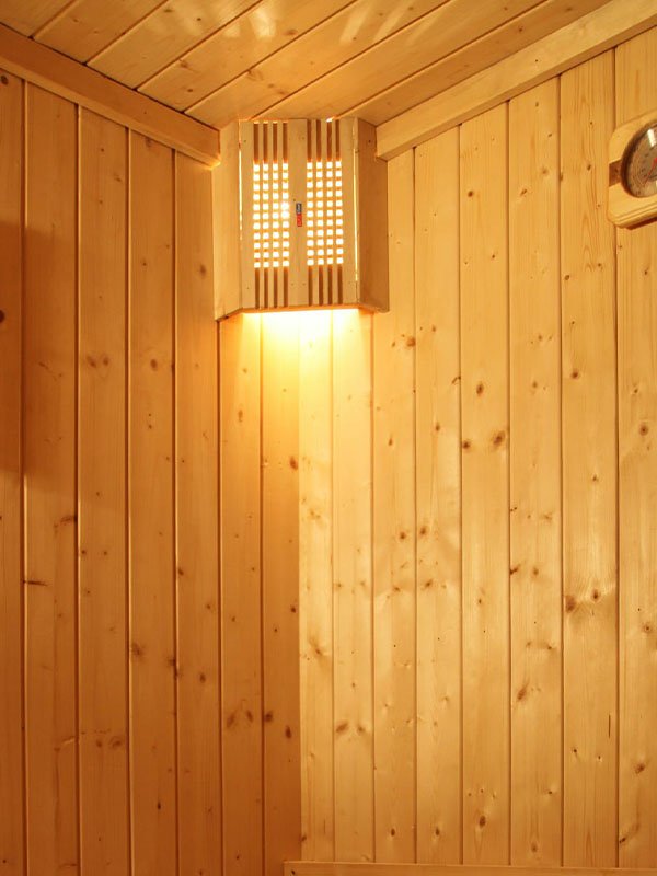 sauna_room_0004_WhatsApp Image 2022-10-12 at 15.30.40 (2)